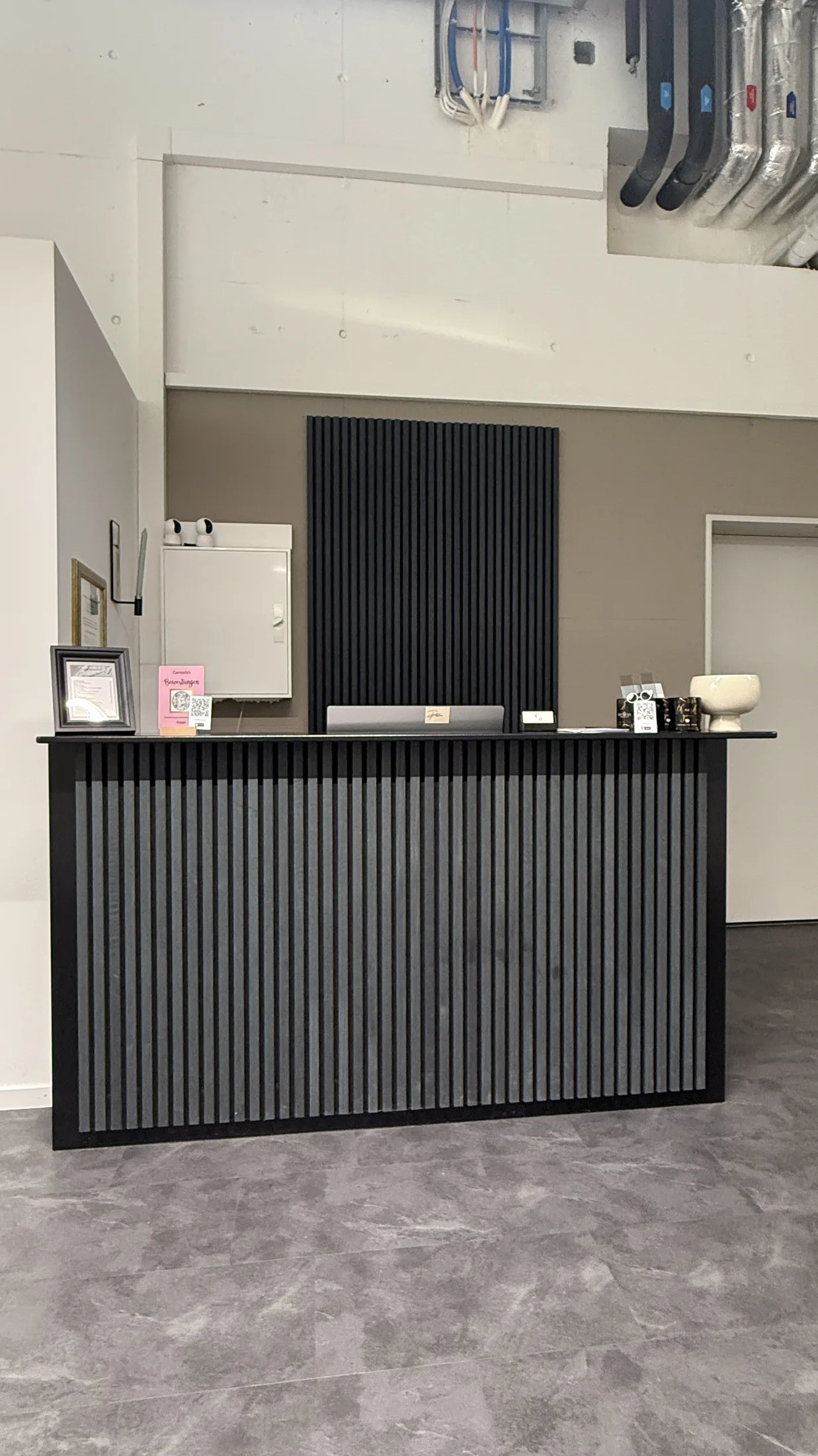 Empfangsbereich im Cocos Beauty Salon Glattpark